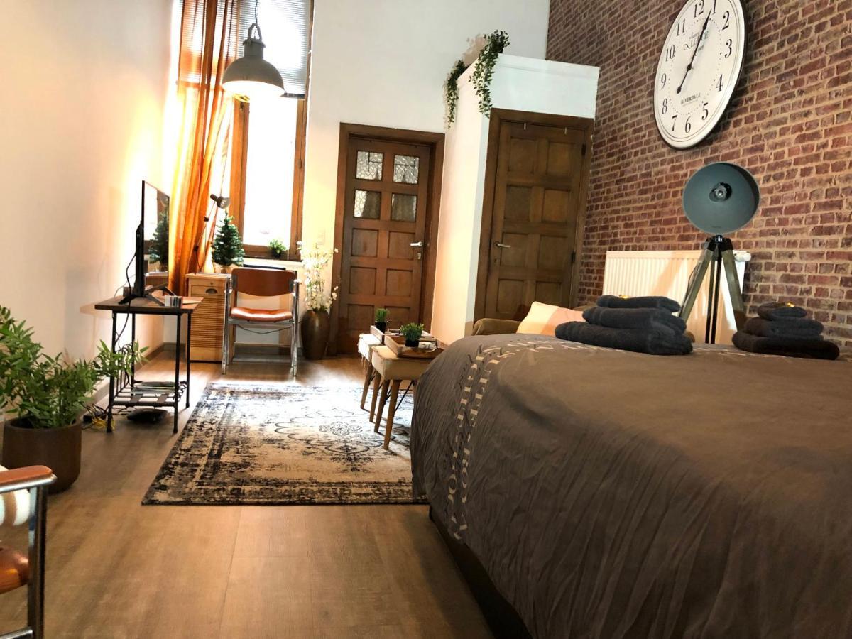 New York Loft - Fully Equipped And Available Long-Term - Perfect Location In City Center Apartment Namur Exterior photo